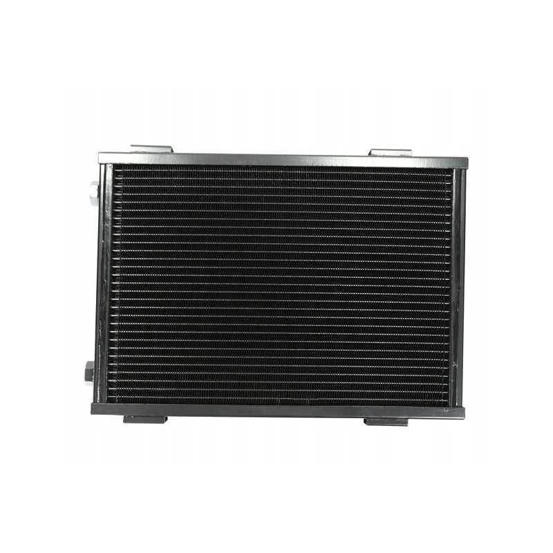 C 385 radiatoriaus pavarų dėžės alyvos aušintuvas