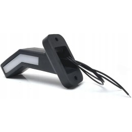 Priekinis, galinis ir dešinysis kairės pusės gabaritinis žibintas