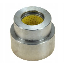 Sukomplektuota kreipiamoji įvorė gamybai 57113613 zetor