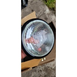 Priekiniai žibintai priekiniai dešinieji žibintai kairieji c 330 c 360