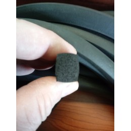 Durų sandarinimo profilis 13x16 mm ursus c 385 1mb