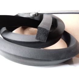 Durų sandarinimo profilis 13x16 mm ursus c 385 1mb