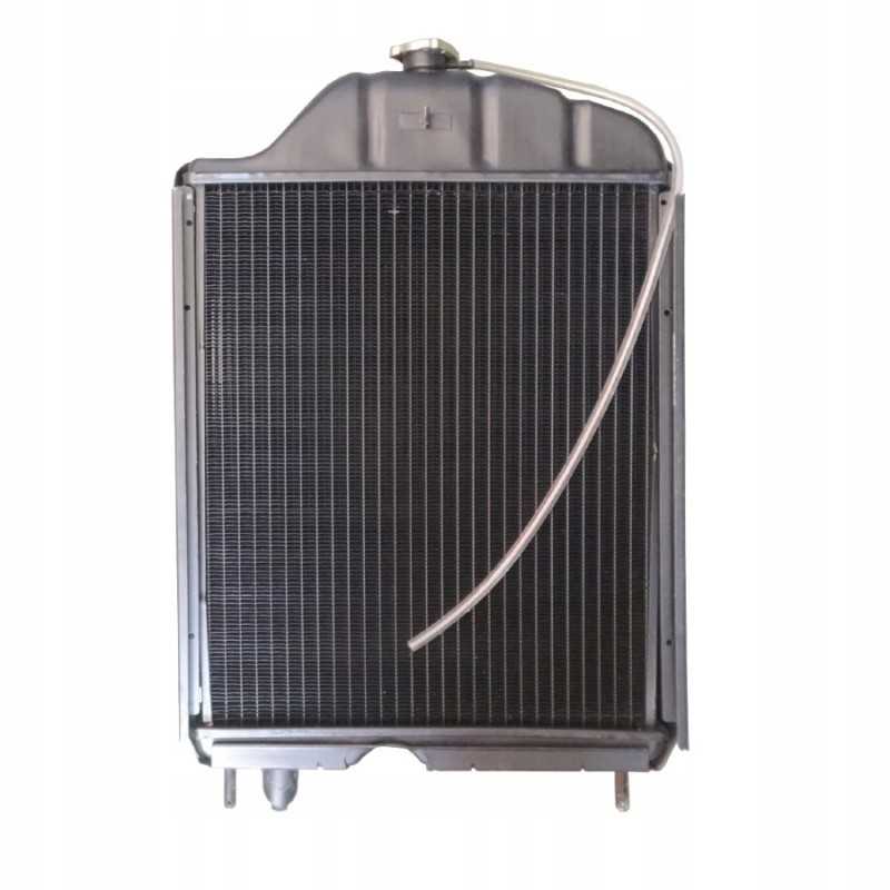 4 cilindrų vandens aušintuvas 84613911 ursus c