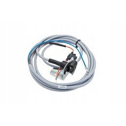 Cel00010 laidas su cobo elektros lizdu