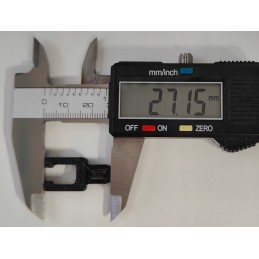 Subaru saugiklių dangtelių skląsčiai yra patvarūs