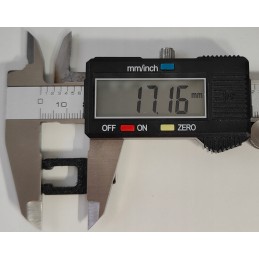 Subaru saugiklių dangtelių skląsčiai yra patvarūs