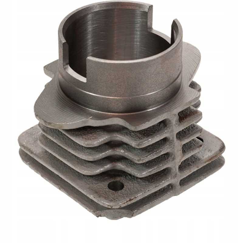 Ursus C 355 C 360 kompresoriaus cilindras