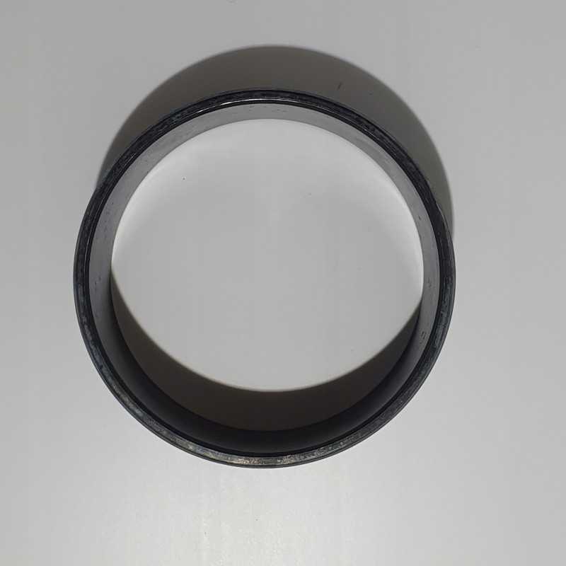 Grūdinta įvorė Komatsu WB 93 97 tilto sijai