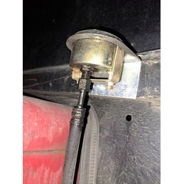 Indikatoriaus alyvos slėgio jutiklio laikiklis c330 360