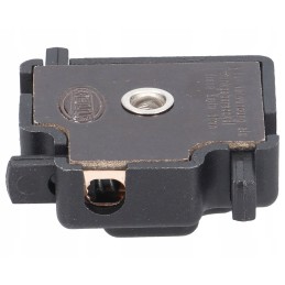 Lemputės laikiklio kištukas R2 H4 Hella priekiniams žibintams