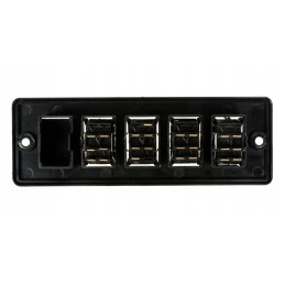 Jungiklių skydelis su Ursus Zetor jungikliais