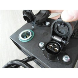 Cigarečių degiklio kištuko dėžutė 3x 3 kontaktų lizdas