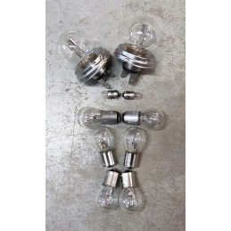 Apšvietimo lempų komplektas su C 330 lemputėmis