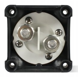 Įžeminimo srovės jungiklis, akumuliatoriaus svirtis, atjungiklis