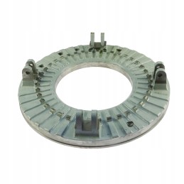 Sankabos prispaudimo plokštelėje telpa 4 Ursus tipo svirtys