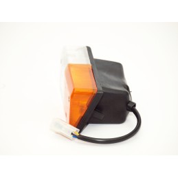 Priekinis kairysis indikatorius Massey Ferguson