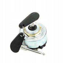 Paspauskite Zetor uždegimo jungiklį su agtech raktu