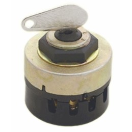 Traktoriaus uždegimo raktelis Ursus C330 C360