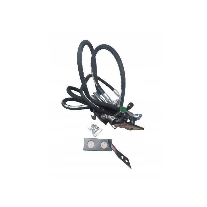 Ursus C 330 2 sekcijų hidraulinis skirstytuvas