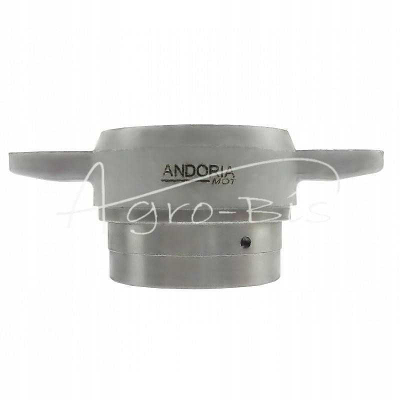 Sankabos atleidimo įvorė seno tipo Ursus C 328 C