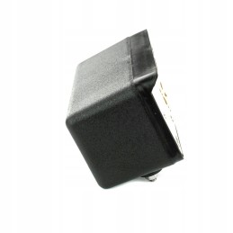 Ursus c 360 posūkio žibintas, kairiojo posūkio signalas