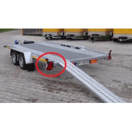 Įstrižainė priekinė ir galinė LED gabaritinė lemputė