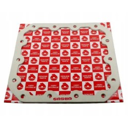 Krazelite priekinės ašies padalijamas sandariklis