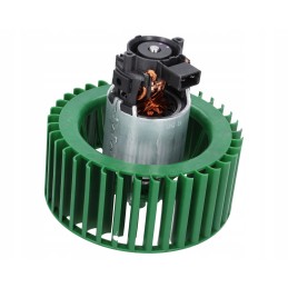 Deutz orapūtės variklis, kairėje