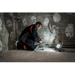 LED lauko prožektorių lempa, atspari vandeniui, 92 vatai