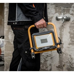 LED lauko prožektorių lempa, atspari vandeniui, 92 vatai