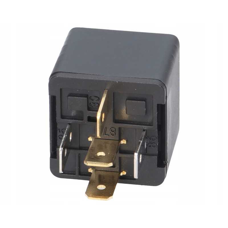 Relė 12v 40 30a dėklas john deere new holland