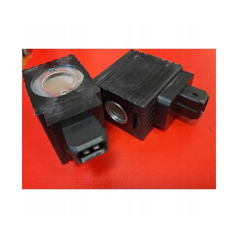 Valtra massey agco solenoidinio vožtuvo ritė v33715200
