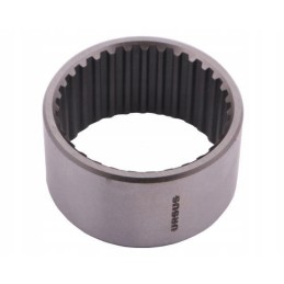 Ursus 6824 1617894 sinchronizuota pavarų dėžės įvorė