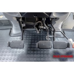 Kubota m6 m6002 m6 122 m6 132 m6 142 guminiai kilimėliai