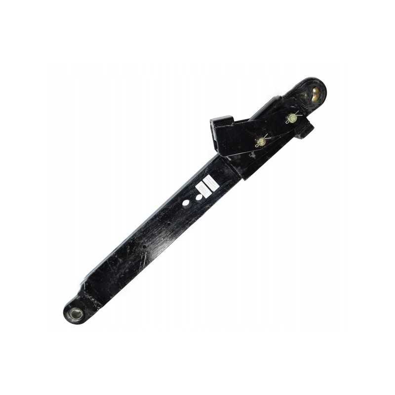 Apatinė dešinė svirtis, skirta Ursus C 385 8745