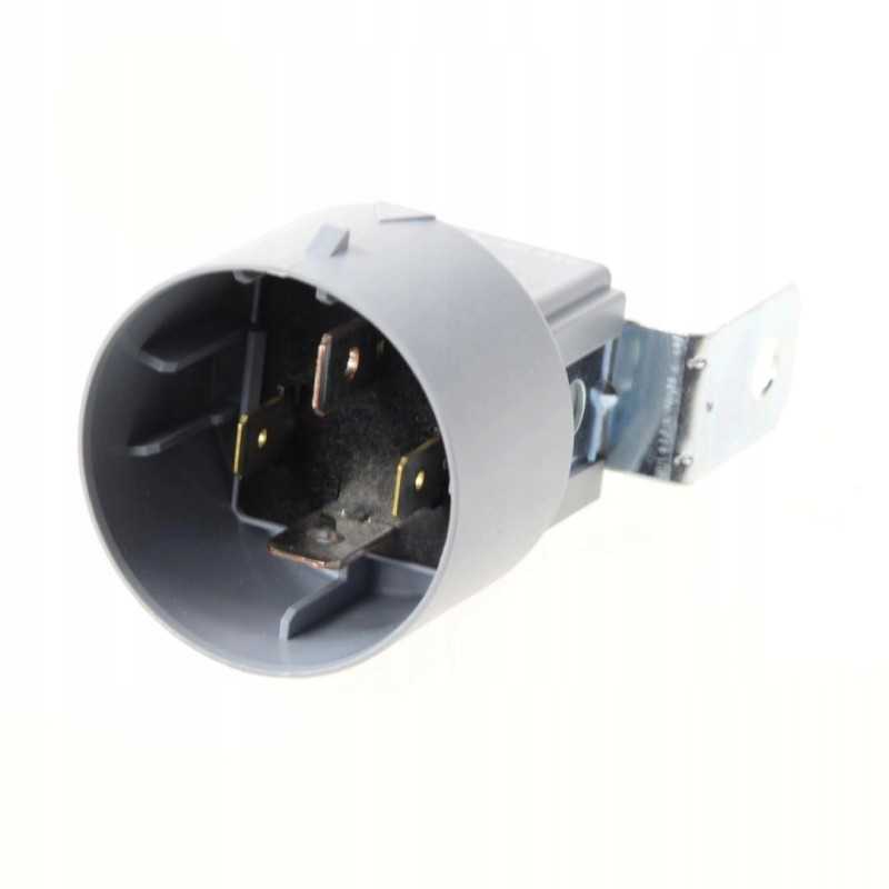 Paleidimo relė mf valtra 3779879m1 originali