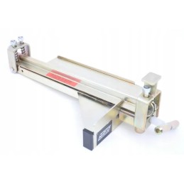 Prietaisas juostų pjovimui