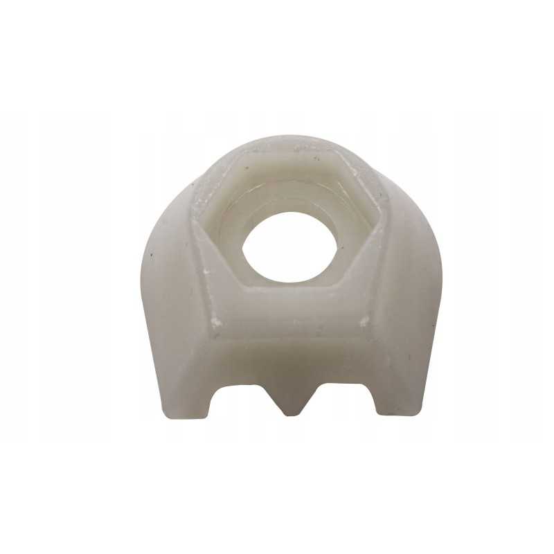 Tvirtinimas pirštu šešiakampiu varžtu PZK grėbliu