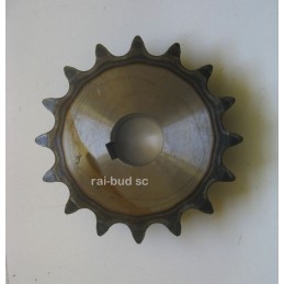 Grandininių ratų pavaros Krone Variopack 2761022 keitimas