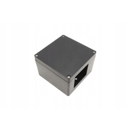 Cel00883 plastikinė dėžutė 120 x 120 x 80 mm