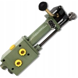 Skirstytuvas po pakeliama sėdyne c330 c328