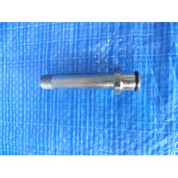 Alyvos išleidimo kaištis am131611 john deere 102x330