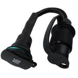 Adapteris iš 3 kontaktų lizdo į cigarečių degiklio lizdą