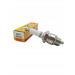 Uždegimo žvakės ngk bp6hs wacker trumpikliai