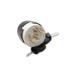 Užvedimo jungiklio korpusas 580sr 590sr 695sr 2 rakteliai