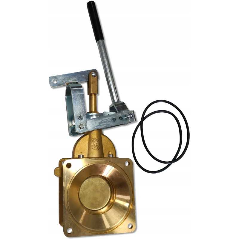 Sklendė su svirtimi MZ 4 srutų cisterna