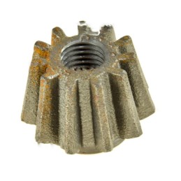 Mažas kūginis ratas dalgio barstytuvo transmisijai