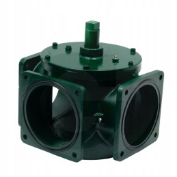 Trijų krypčių vožtuvas dn 6 su flanšu 6
