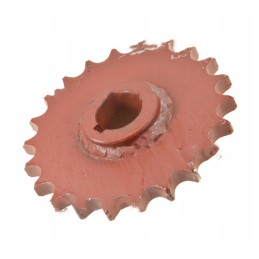 Grandininis ratas su 22 3 4 colių skersmens 30 mm barstytuvu