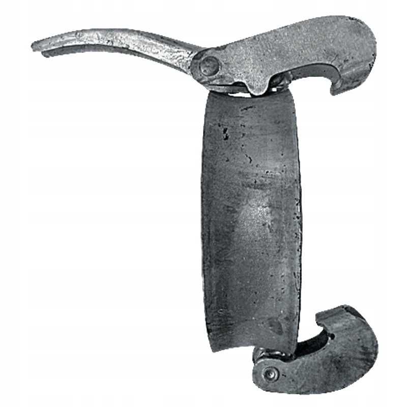 Kardaninis žiedas su svirtiniu mechanizmu ūkininkavimo sistema